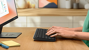 ����� ������� �������� Logitech K250 �� Bluetooth ���� �����